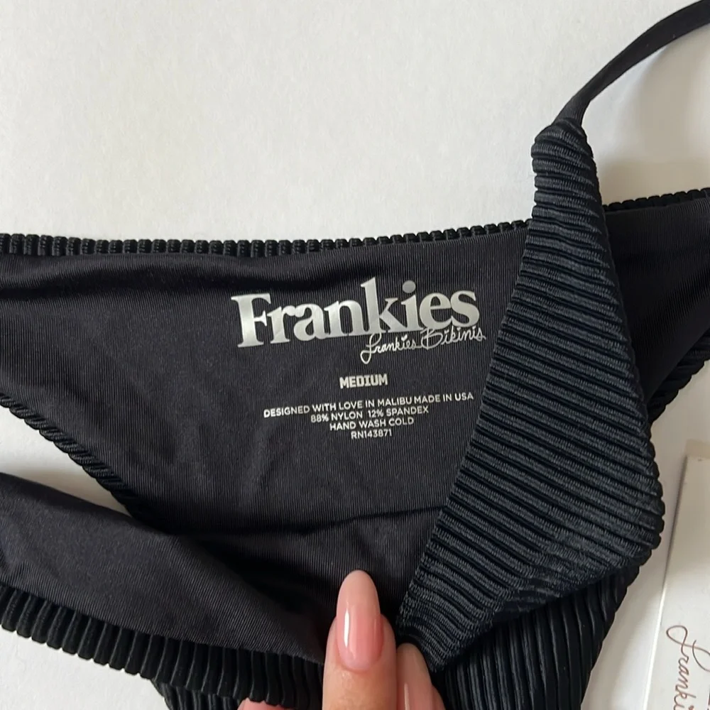 Frankie’s bikinis black Willa bottoms size medium- NWT